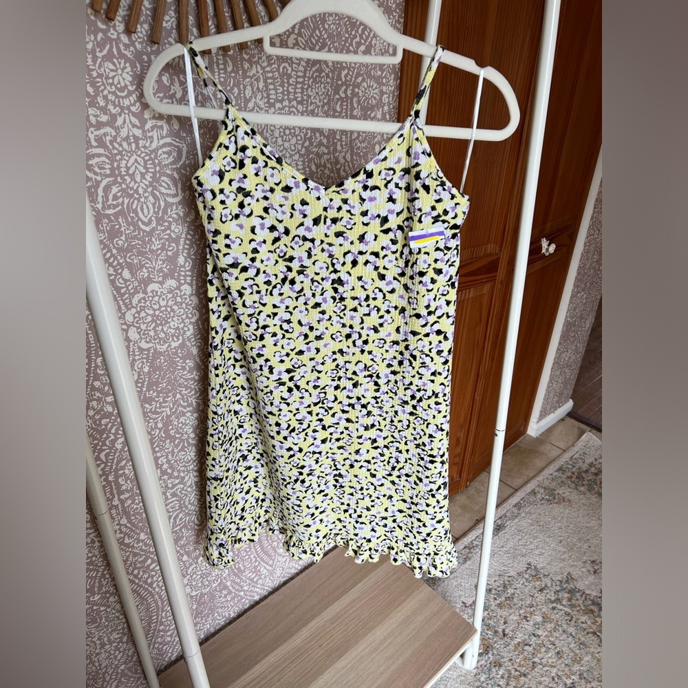 NWT Vero Moda Lea V Neck Strap Mini Dress Yellow Purple Floral‎ Sundress
